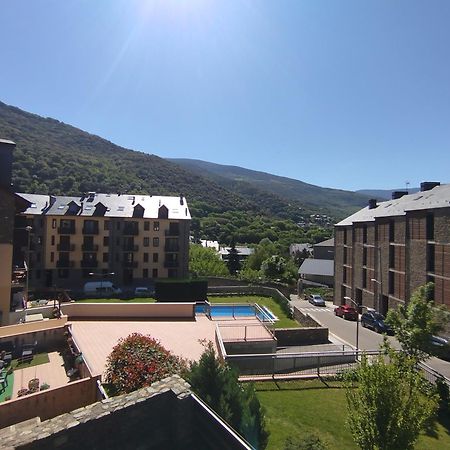 Apartaments Sort Pirineus Eksteriør billede