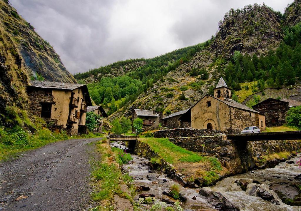 Apartaments Sort Pirineus Eksteriør billede
